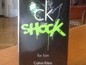 Calvin Klein One Shock Eau de Toilette for him Nuevo