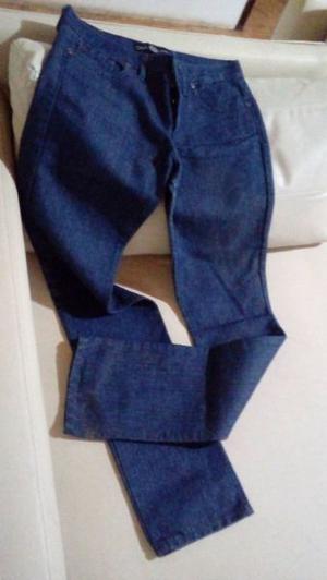 PANTALON DE JEANS ONA SAEZ RECTO TALLE 34 UN SOLO USO