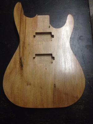 cuerpo de guitarra electrica de luthier