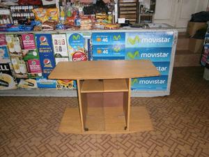 mesa de tv de madera 1 largo x 46 ancho