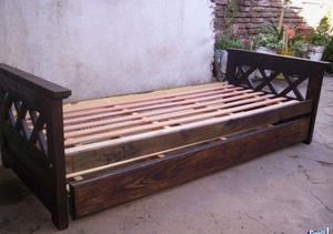 Cama de madera marinera