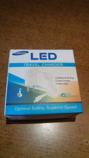 Cargador samsung con led de 5.0 a 2.0A para todos los