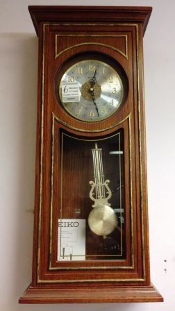 Reloj de pared con péndulo Vintage, de madera SEIKO. Nuevo