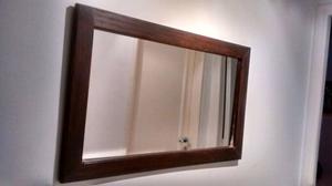 Espejo con marco en madera
