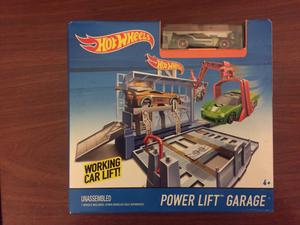 Hot Wheels Power Lift Garage