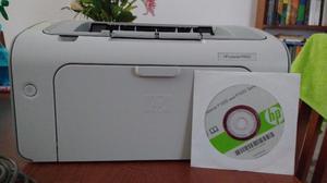 Impresora HP LaserJet P blanca y gris