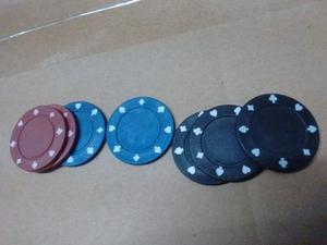 Lote 60 de fichas de casino ruleta poker en 3 colores