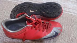 Vendo Botines Nike!!