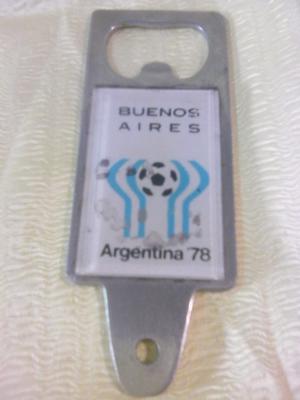 Antiguo destapador metalico argentina 78