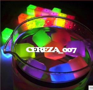 Cubitos De Hielo X 12 U Luminosos Neon Multicolor Cotillon