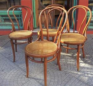 Juego De Cuatro Sillas Thonet