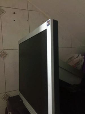 VENDO MONITOR BENQ 17"