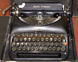 Vendo máquina de escribir Smith Premier.Made in