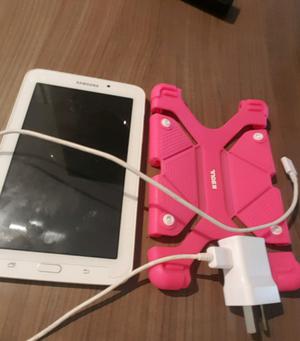 Vendo tablet.
