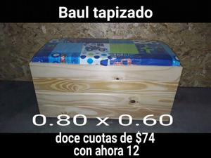 Baúles tapizados de pino