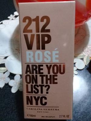 Perfume 212 VIP Rosé