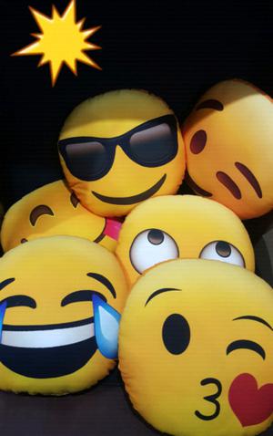 Almohadones Emojis Whatsapp