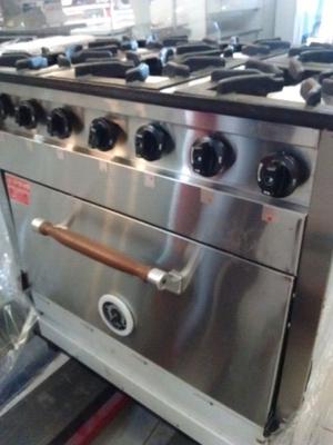 COCINA INDUSTRIAL CON HORNO PASTELERO