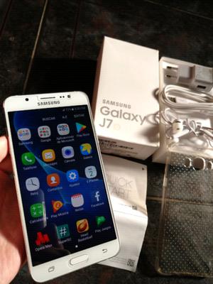 Samsung Galaxy J como nuevo completo libre