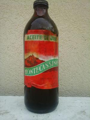 antigua botella de aceite montecassino