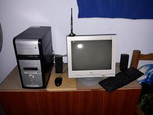 Pc completa vendo