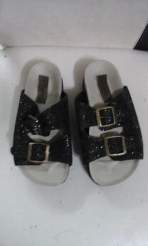 Sandalias con brillantina