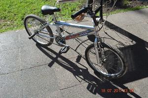 Vendo bicicleta BMX marca "SCOTT"