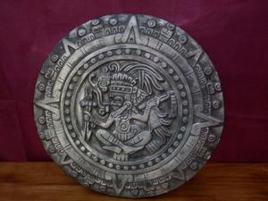 plato de yeso diseño azteca