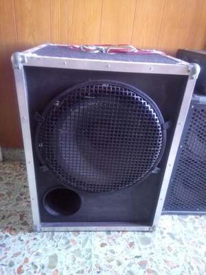 Caja 1x15 Parlante Celestion Permuto