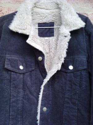 VENDO CAMPERA GRIS OSCURO DE CORDEROY CON CORDERITO POR