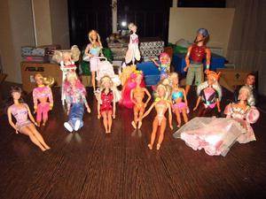 Vendo Juego de Barbies