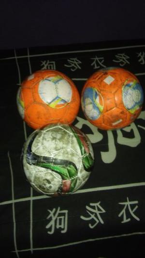 Vendo pelotas de futsal o sintetico numero 4 adidas