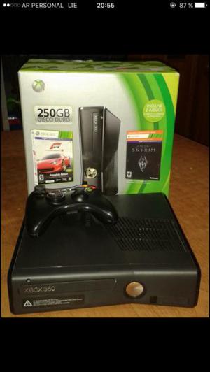 XBOX 360 slim 250gb