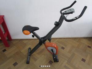 Bicicleta fija plegable