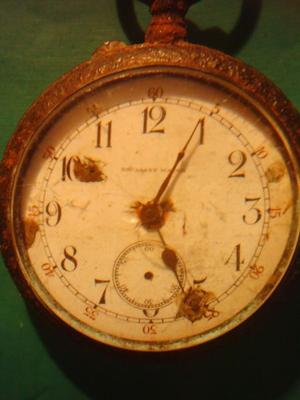 Gran Reloj de Bolsillo Escasany Oxidado