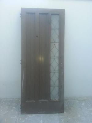 Puerta de chapa usada
