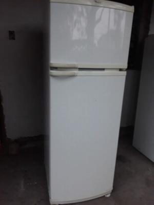 Vendo ya!!!! Heladera con freezer