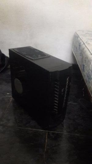 se vende pc completa