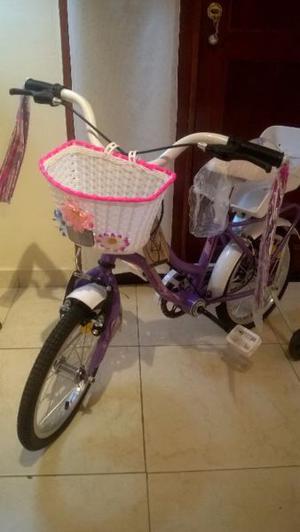 vendo bellisima bicicleta para nena sin uso