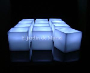 12 Centros De Mesa Cubos Led De Parafina 6cm X 6cm