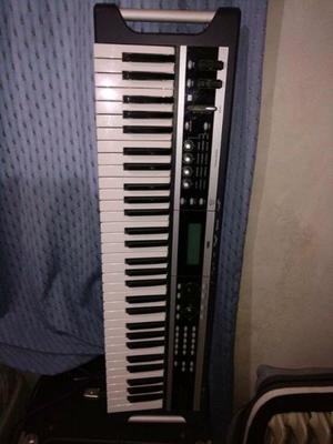 Korg X50 impecable