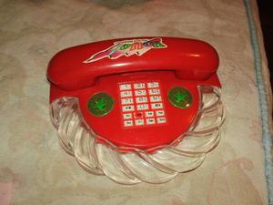 Teléfono de juguete rojo