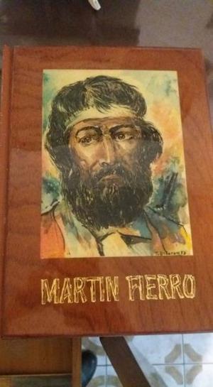 Libro Martin Fierro - Jose Hernandez - Tapas De Madera,impec