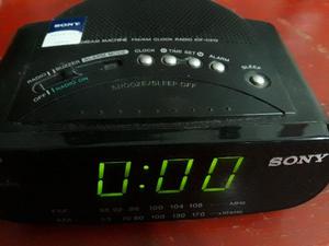 Radio Despertador Sony Icfc212 Muy Buen Estado