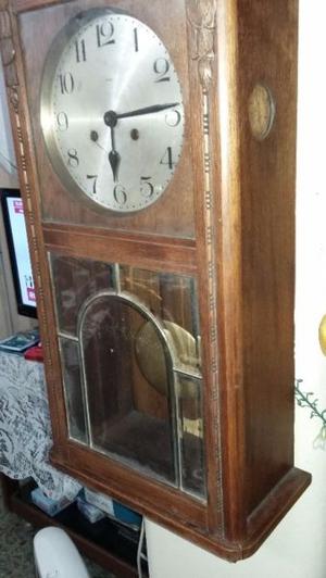 Reloj de pared en impecable estado
