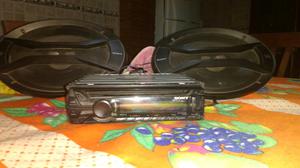 Stereo sony 52×4 con control USD CD +parlantes.