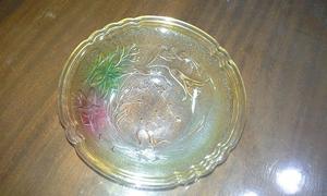 Vistosa caramelera de vidrio coloreada