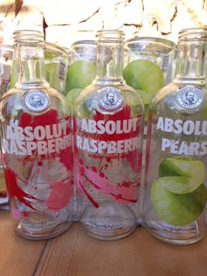 BOTELLAS VACÍAS DE ABSOLUT