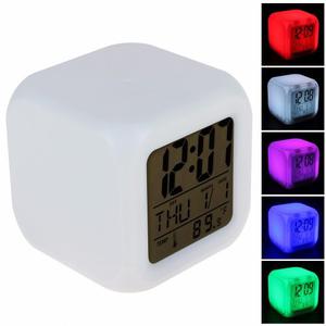 Reloj Cubo Despertador Luminoso 7 Colores Alarma Temperatura