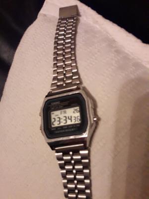 Reloj pulsera casio usado como nuevo